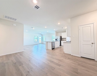 629 Dunham Road - Photo Thumbnail 8