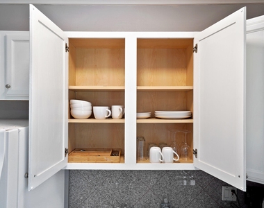 3710 Collins Avenue - Photo Thumbnail 11