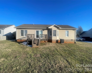 1444 Farmington Hills Drive - Photo Thumbnail 16