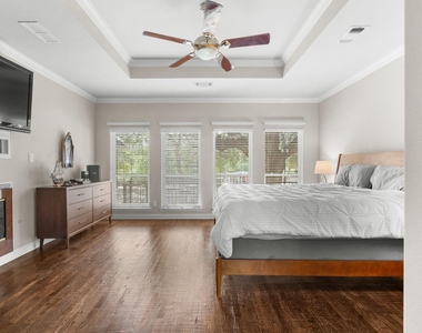 8517 Woodlake Circle - Photo Thumbnail 14