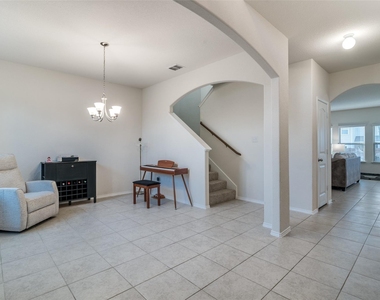 1965 Travertine Avenue - Photo Thumbnail 6