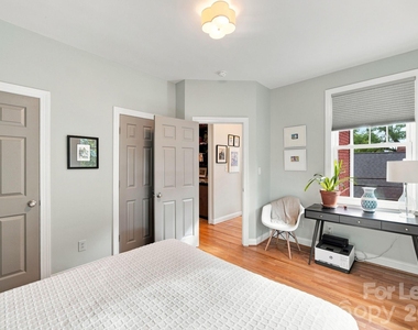 1621 Lyndhurst Avenue - Photo Thumbnail 22