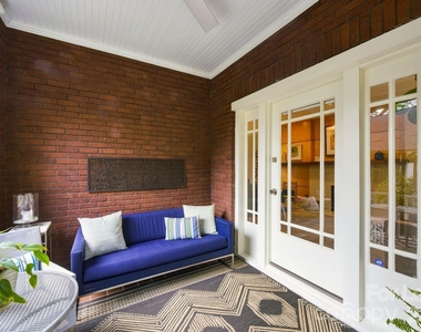 1621 Lyndhurst Avenue - Photo Thumbnail 26