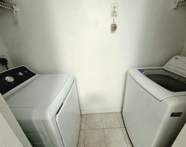 4602 Sw 160th Avenue - Photo Thumbnail 18