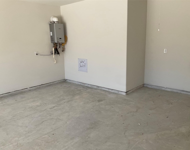 6021 Tudor Place - Photo Thumbnail 22
