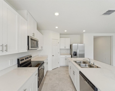 3824 Giorgio Drive - Photo Thumbnail 3
