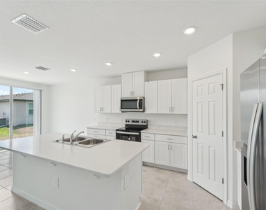 3824 Giorgio Drive - Photo Thumbnail 5