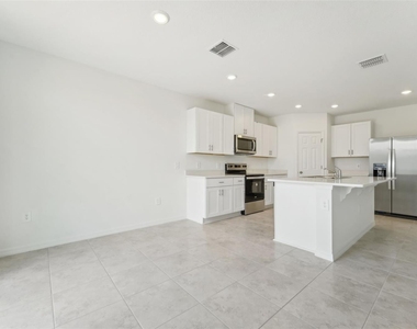 3824 Giorgio Drive - Photo Thumbnail 11