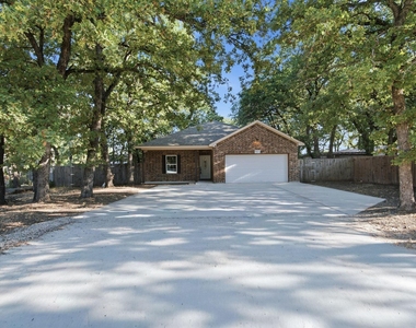 1837 Jennifer Court - Photo Thumbnail 1
