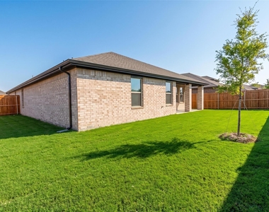 2025 Hearn Drive - Photo Thumbnail 29