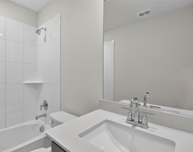 2025 Hearn Drive - Photo Thumbnail 17