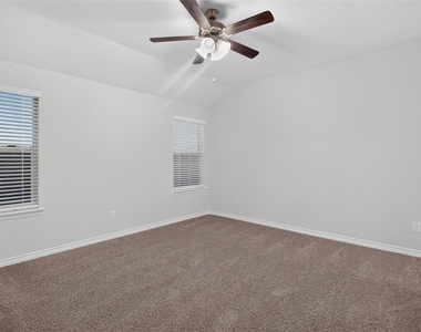 2025 Hearn Drive - Photo Thumbnail 25