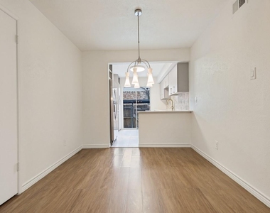 8083 Meadow Road - Photo Thumbnail 4