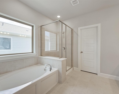 14421 Walsh Avenue - Photo Thumbnail 16