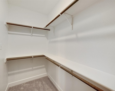 14421 Walsh Avenue - Photo Thumbnail 20