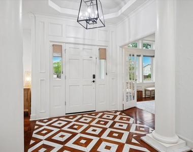 5909 Goliad Avenue - Photo Thumbnail 1