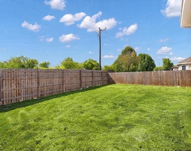 11208 Whispering Brook Lane - Photo Thumbnail 32