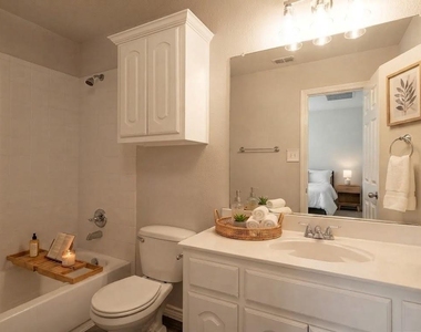 11208 Whispering Brook Lane - Photo Thumbnail 9