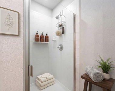 11208 Whispering Brook Lane - Photo Thumbnail 19