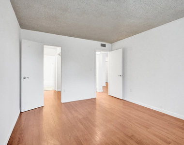 1805 Sans Souci Boulevard - Photo Thumbnail 17