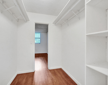 1805 Sans Souci Boulevard - Photo Thumbnail 22