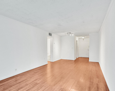 1805 Sans Souci Boulevard - Photo Thumbnail 10