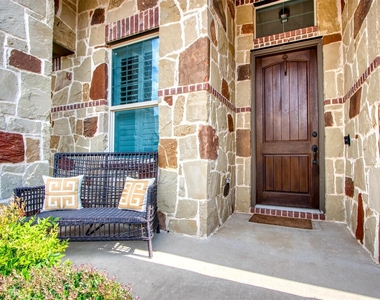 8609 Dewland Drive - Photo Thumbnail 4