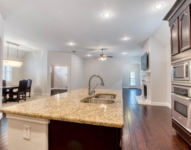 8609 Dewland Drive - Photo Thumbnail 6