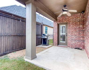 8609 Dewland Drive - Photo Thumbnail 26
