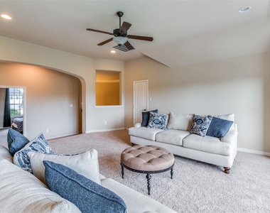 7408 Joshua Tree Trail - Photo Thumbnail 19