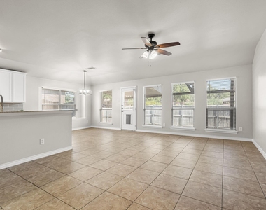 230 Windmill Drive - Photo Thumbnail 4