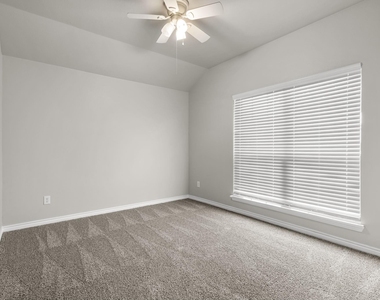 230 Windmill Drive - Photo Thumbnail 19
