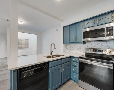 2946 Allister Street - Photo Thumbnail 16