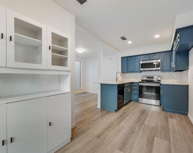 2946 Allister Street - Photo Thumbnail 13
