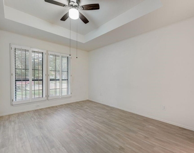 2946 Allister Street - Photo Thumbnail 19