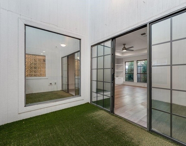 2946 Allister Street - Photo Thumbnail 23