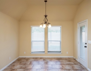 278 Spyglass Drive - Photo Thumbnail 14