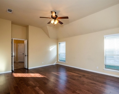 278 Spyglass Drive - Photo Thumbnail 18