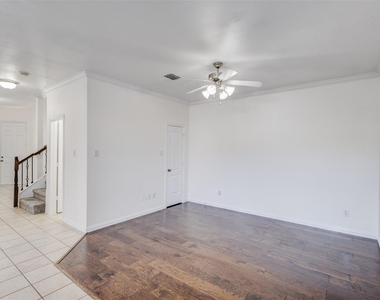 1037 Kyan Lane - Photo Thumbnail 16