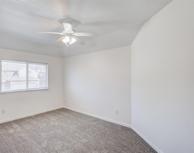 1037 Kyan Lane - Photo Thumbnail 21