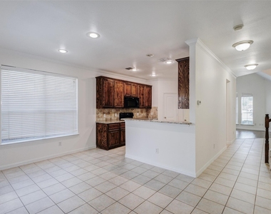 1037 Kyan Lane - Photo Thumbnail 15