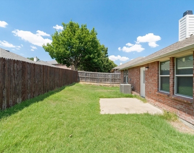 13101 Barbarosa Drive - Photo Thumbnail 22