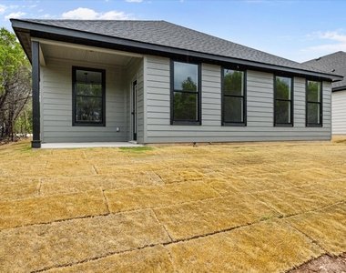 5714 Barkridge Drive - Photo Thumbnail 18
