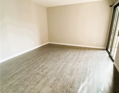 4499 N Via Marisol - Photo Thumbnail 10