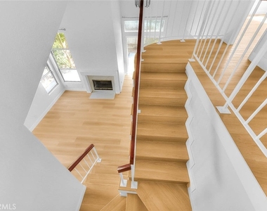 3640 Honey Glen Way - Photo Thumbnail 20