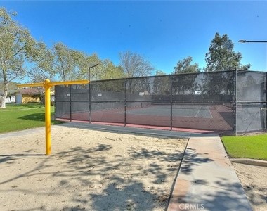 3640 Honey Glen Way - Photo Thumbnail 37