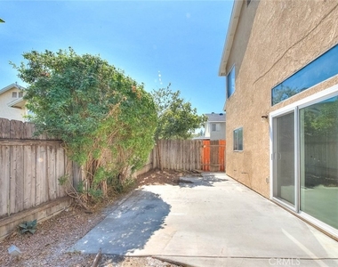 3640 Honey Glen Way - Photo Thumbnail 32