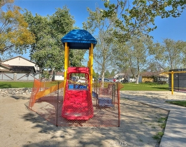 3640 Honey Glen Way - Photo Thumbnail 36