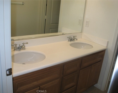 27720 Elderberry Street - Photo Thumbnail 26