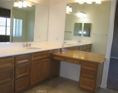 27720 Elderberry Street - Photo Thumbnail 25
